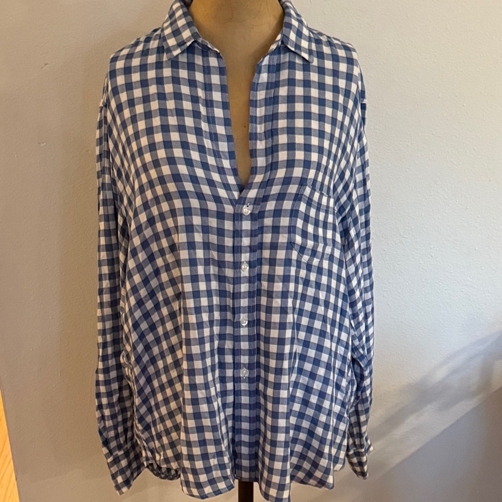 Frank & Eileen Blue and White Checkered Button Down Shirt